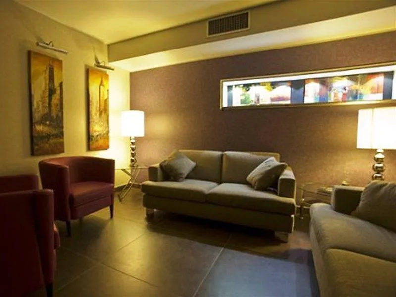 Comfort Hotel Fiumicino Airport