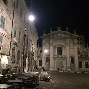 Appartamento Palazzo Guerrieri Da Fermo Mantova